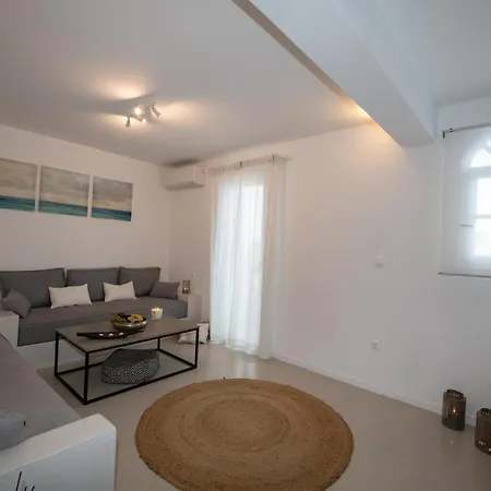 Kadis House Santorini Καμάρι